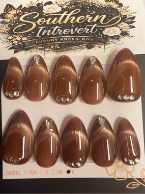 Brown Press-On Nails with Rhinestones